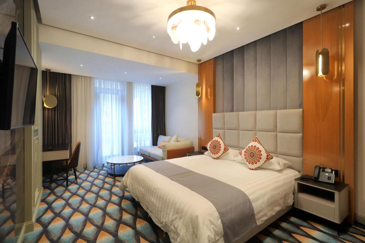 The Rumi Hotel & Residences Dushanbe Exterior photo