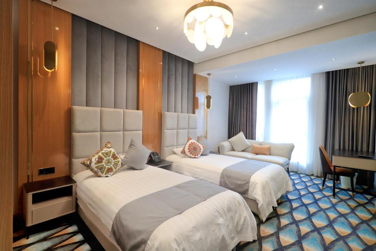 The Rumi Hotel & Residences Dushanbe Exterior photo